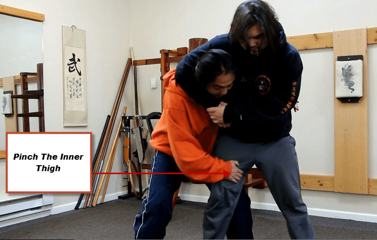 KUNG-FU-LESSONS-PINCH-THIGH